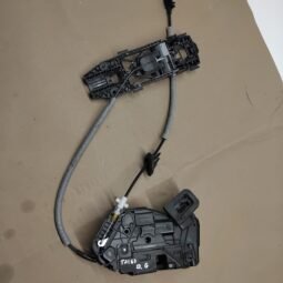 VW Taigo 2022m  (Dešinė) Galinių durų spyna A6E5TA839016E  A046465