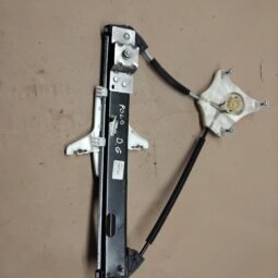 VW Polo VI El. lango pakėlimo mechanizmas be varikliuko {Dešinė, galas} 2G6839462C VW27009S