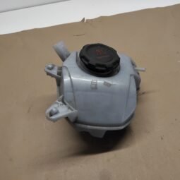 Volkswagen Polo VI 2020m Aušinimo skysčio išsiplėtimo bakelis 2Q0121407D