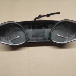 Peugeot 308 T9 2018 Spidometras (prietaisų skydelis) 9825206380