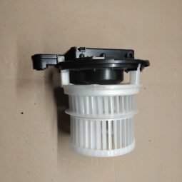 Lexus UX250 2022 Pečiuko ventiliatorius  5610t2 04F18 DENSO