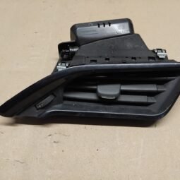 Peugeot 208 2016 Prietaisų panelės oro srauto grotelės (dešinėje) 9673131677