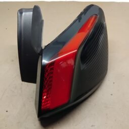 Peugeot 3008 2018 Galinis žibintas kėbule (Dešinėje) 9810477080